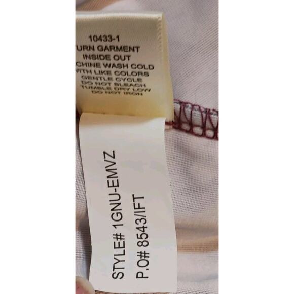 Self Esteem Juniors Large Cold Shoulder Strap Burgundy Floral Velvet Top NWT - Picture 7 of 7